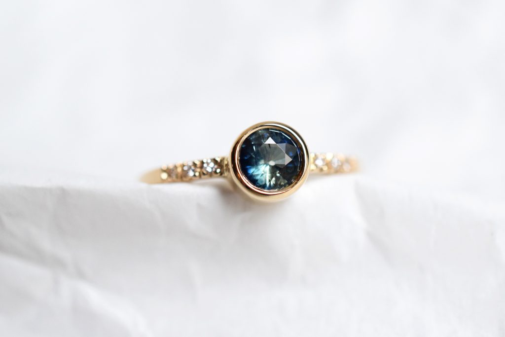 bague or saphir diamant fiançailles mariage naissance artisan joaillerie