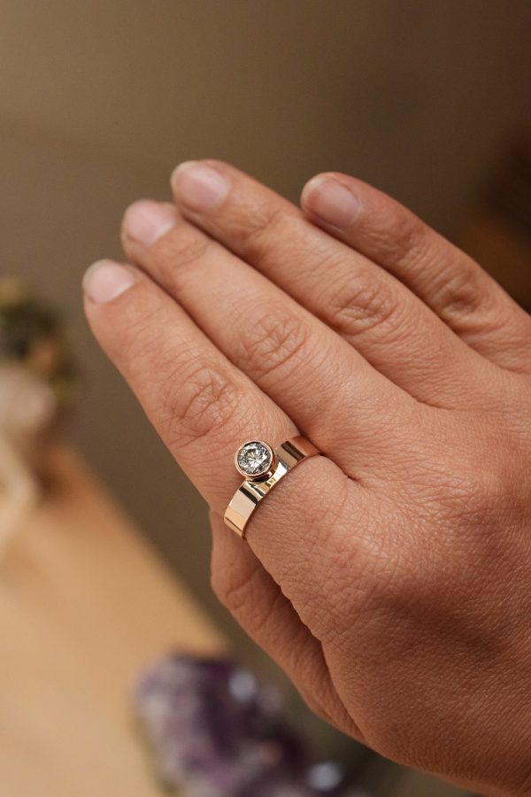 bague large or rose diamant unique sur-mesure éthique artisan fait main fiançailles