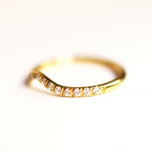 bague courbée alliance incurvée mariage fiançailles diamants or lyon