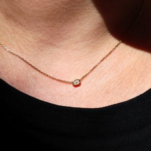 collier or jaune 18k carats recyclé diamant ovale taille ancienne