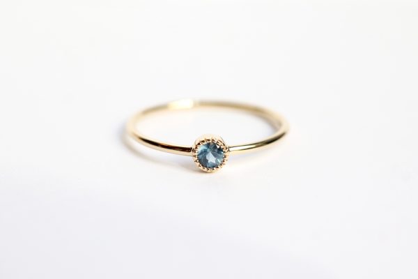 Bague Ainay or jaune saphir